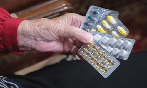 Tributária: novo relatório reduz impostos sobre todos os remédios