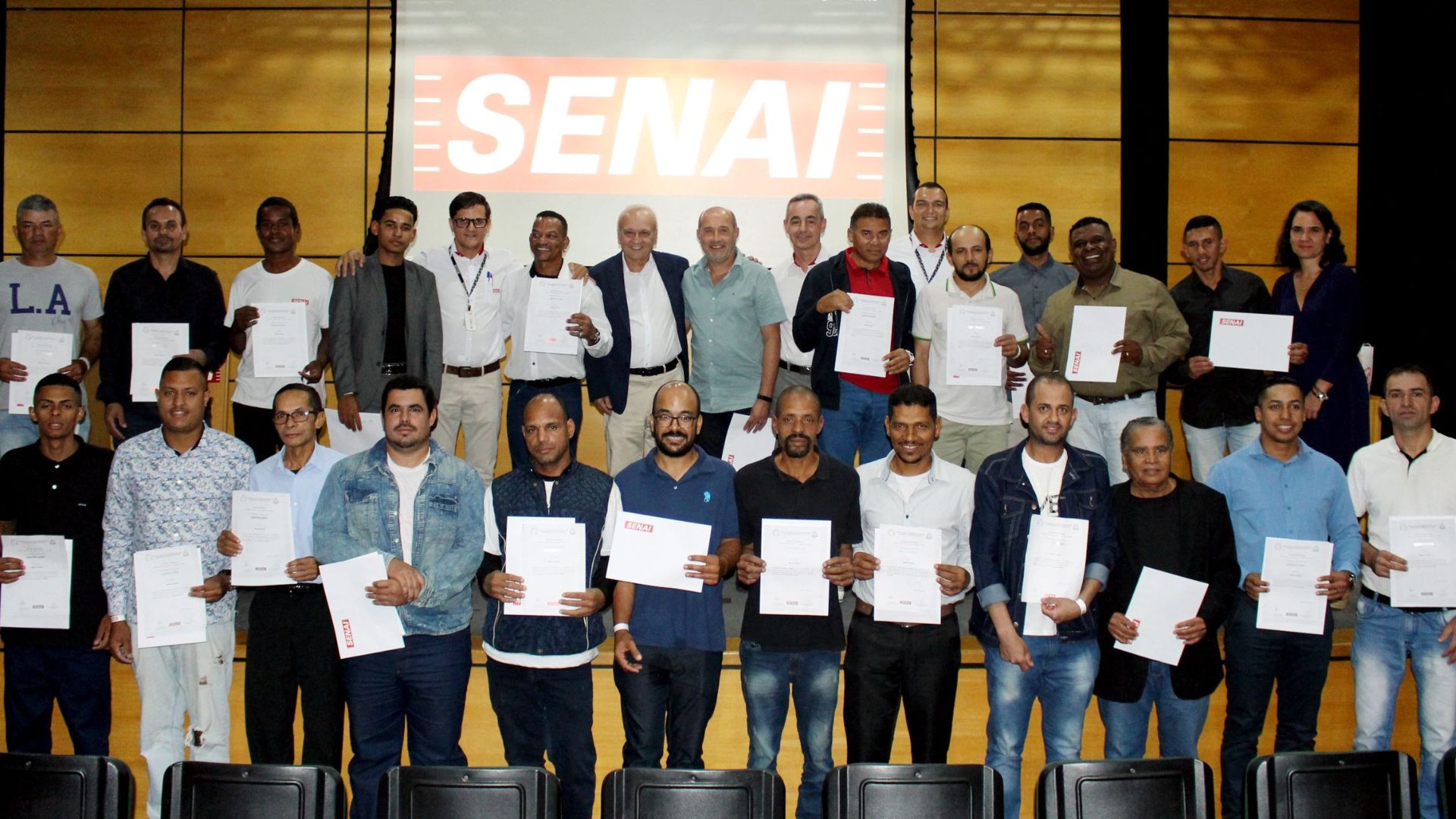 Curso de Mestre de Obras Forma 26 Profissionais Especializados