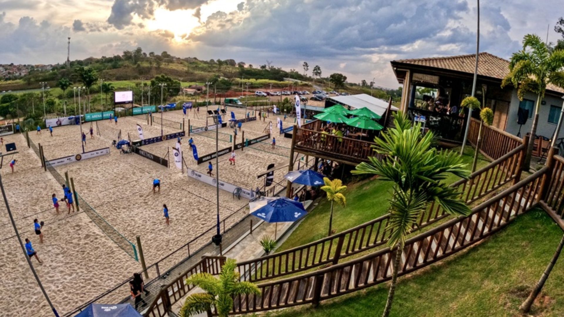 Grupo GM7 promove torneio de beach tennis com tecnologia de ponta em Campinas