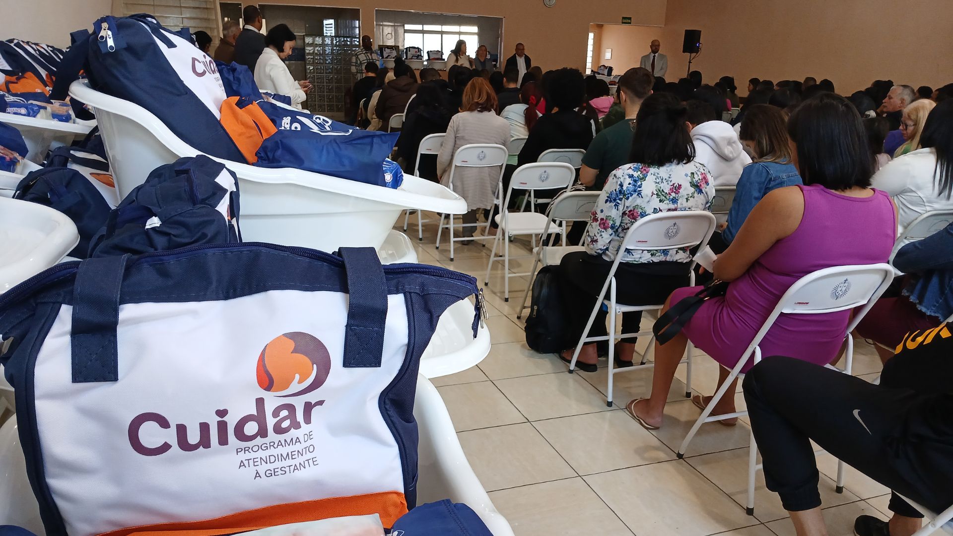 Prefeitura de Hortolândia entrega kits do Programa Cuidar a gestantes