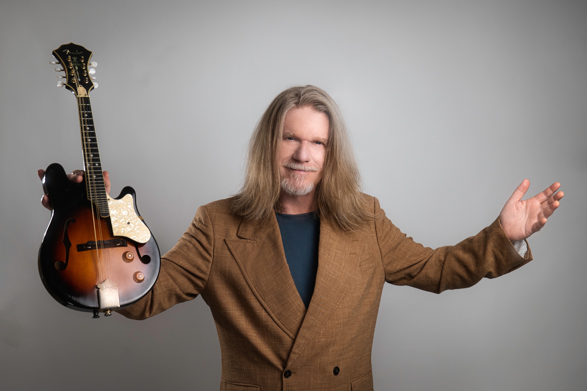 Turnê "Acústicos Engenheiros do Hawaii" traz Humberto Gessinger a Campinas