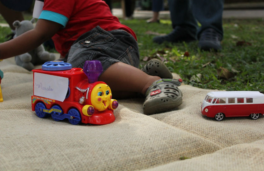 Quintal de Trocas: Uma Alternativa Sustentável ao Consumismo Infantil