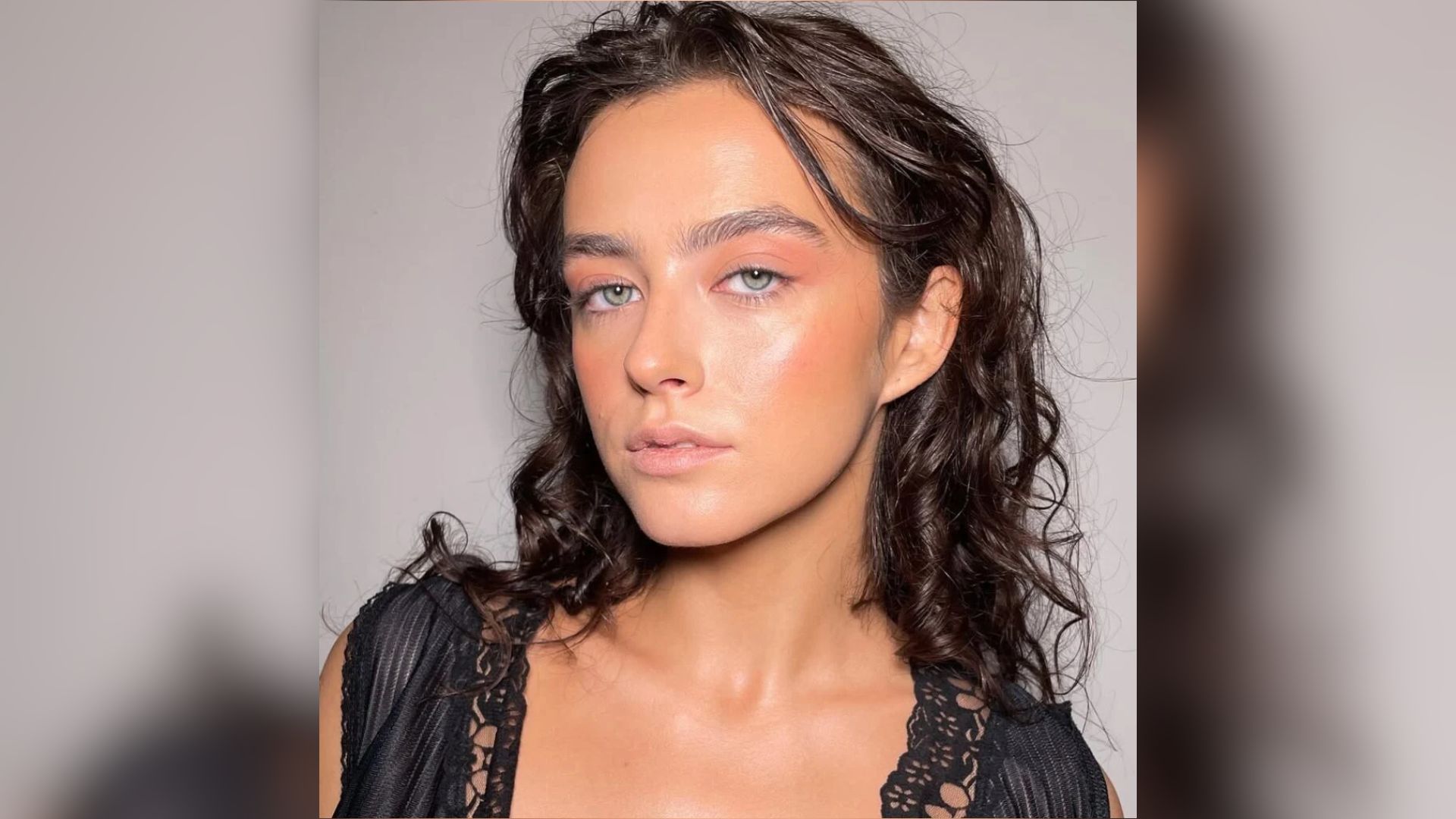 Maquiagem Clean para Festa: 3 Dicas para um Visual Natural e Elegante