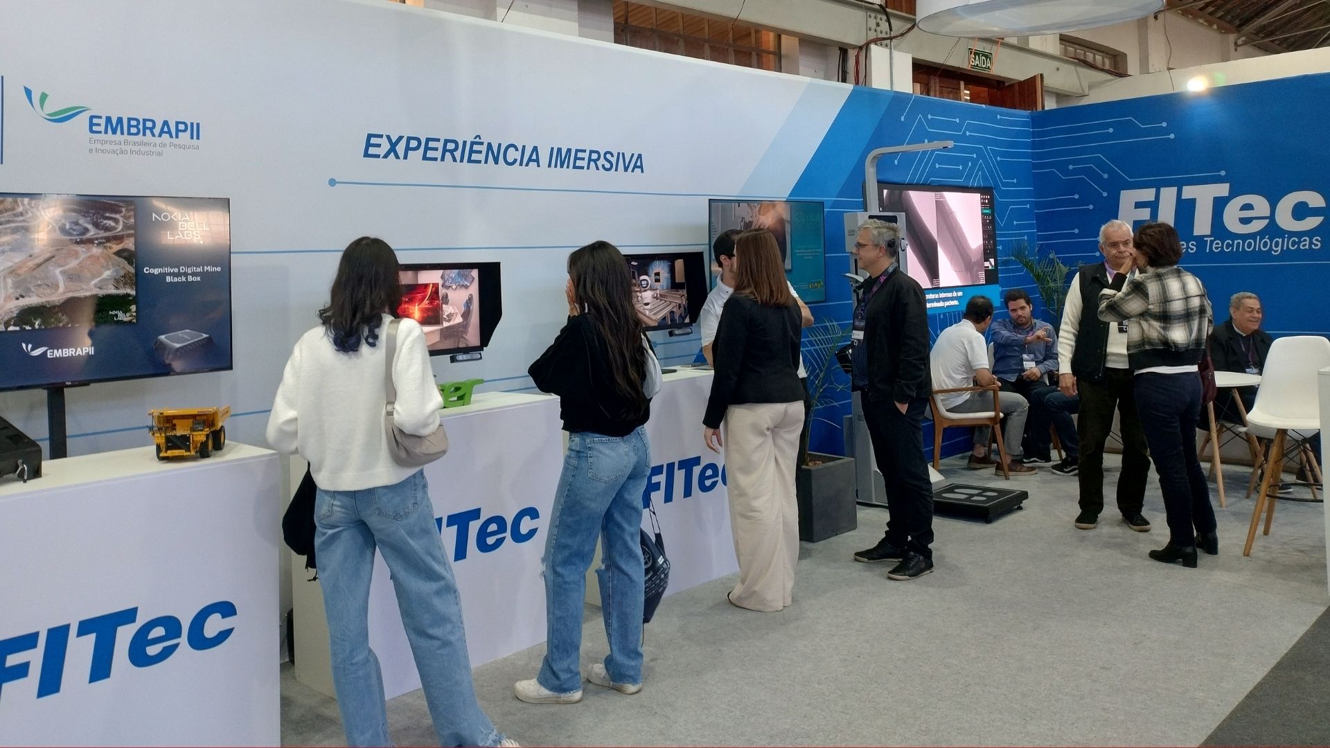 FITec apresenta totem de triagem que mede nove sinais vitais para agilizar atendimento no SUS