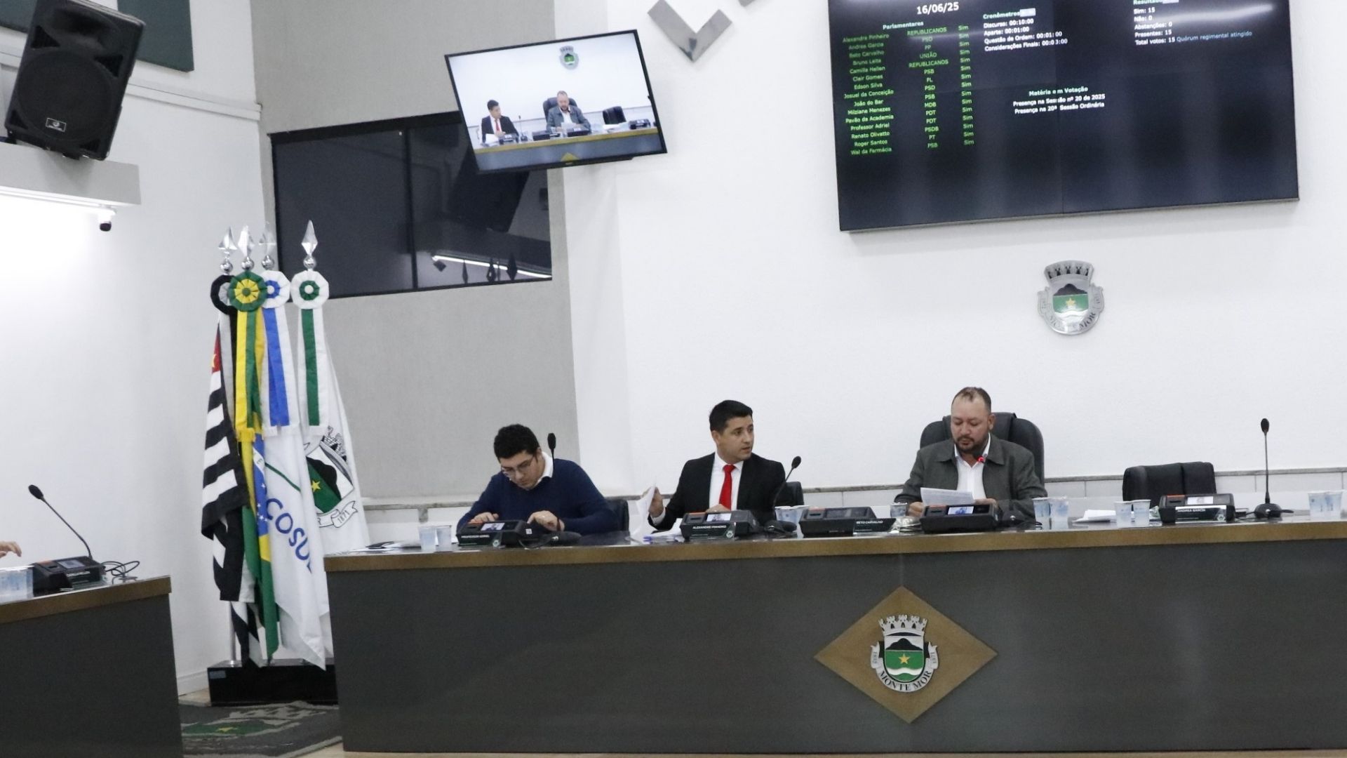 Câmara de Monte Mor aprova mudanças na estrutura interna para reduzir despesas e agilizar serviços