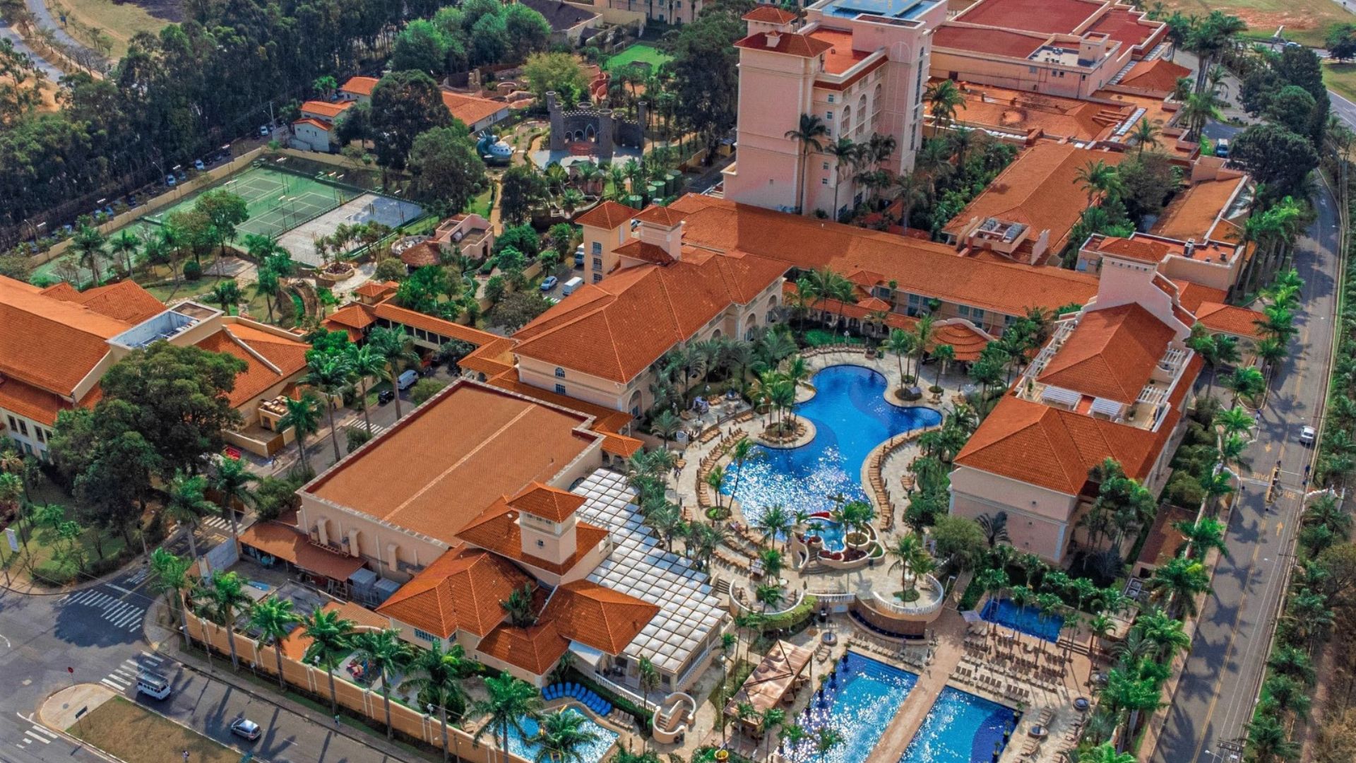 Royal Palm Hotels & Resorts abre 66 vagas em Campinas com seleção presencial nesta quarta