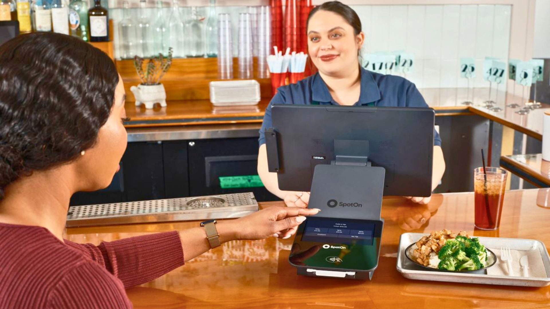 Bares e restaurantes em Campinas seguram preços para evitar queda no movimento de clientes