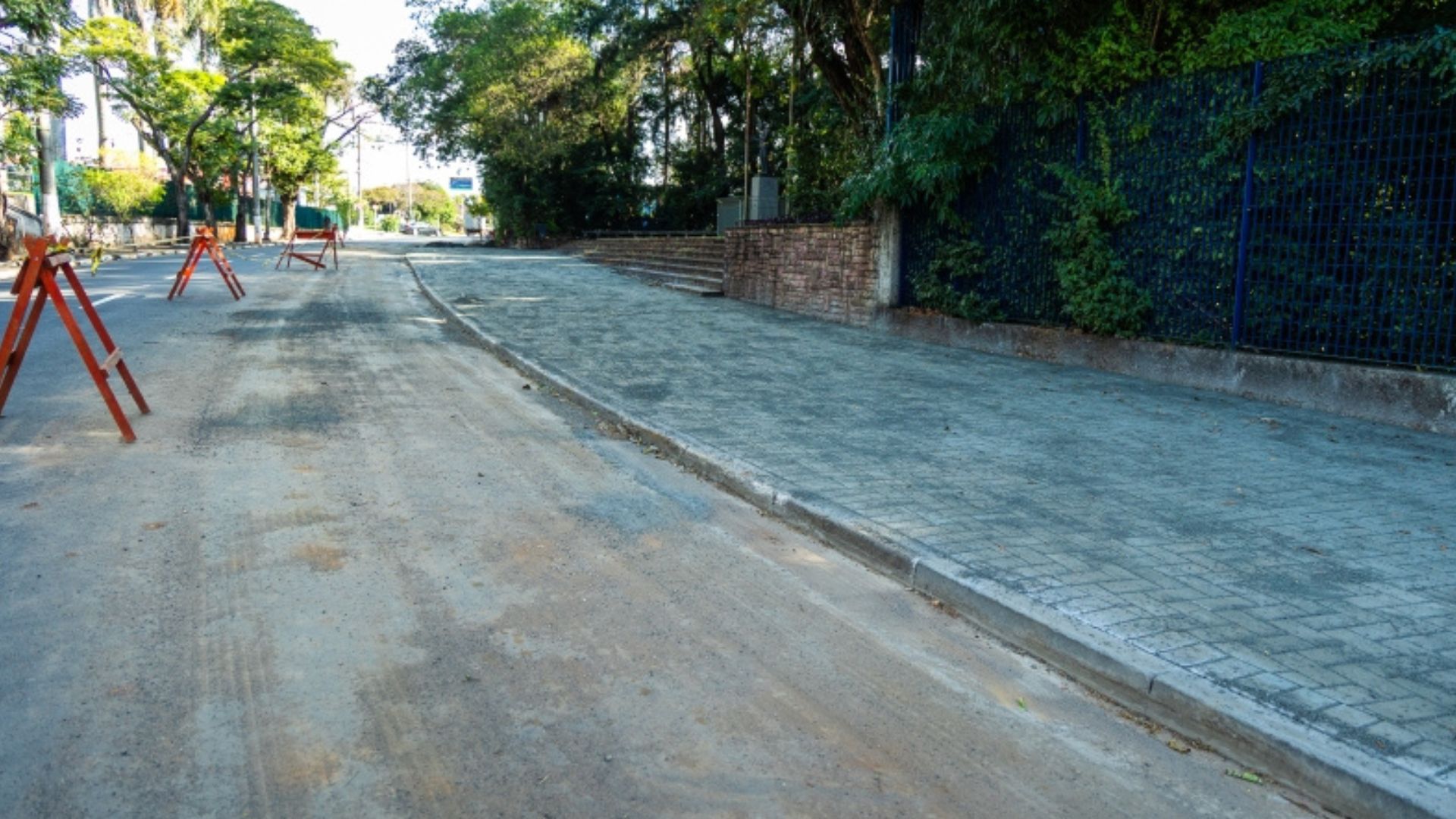 Mais de 10 km de calçadas receberam manutenção em Paulínia