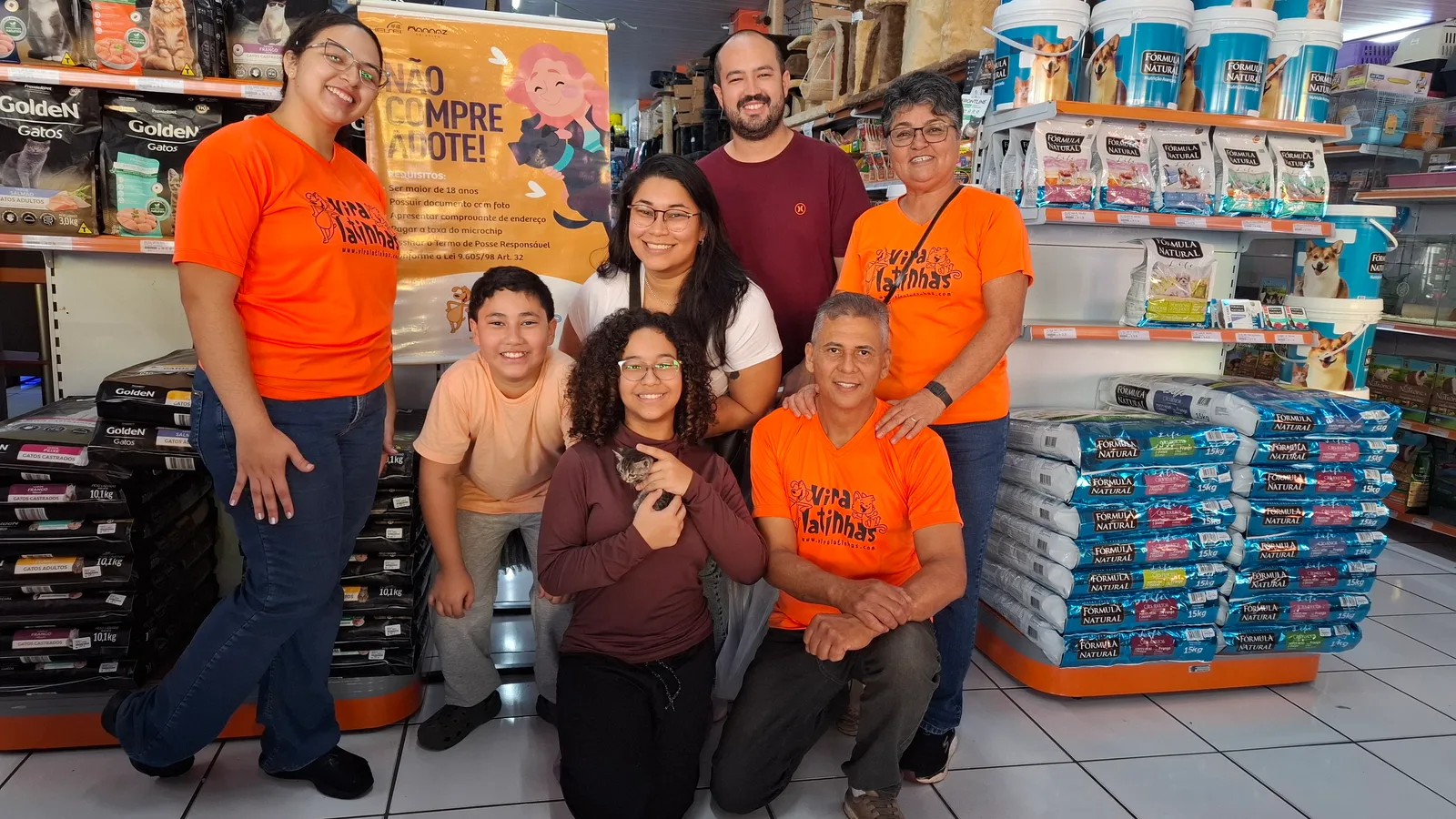Feirinha de adoção da ONG Viralatinhas já garantiu novo lar para mais de 3.500 animais em Sumaré