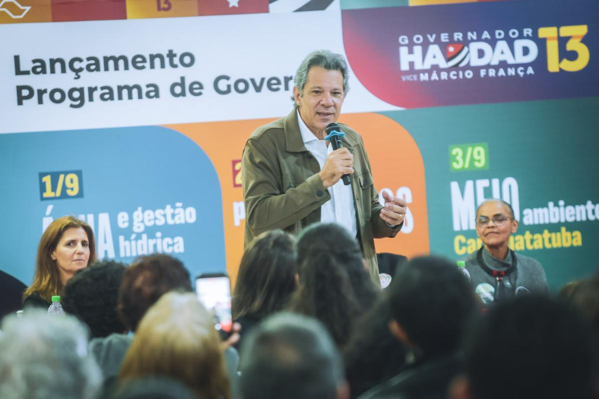 Em Hortolândia, Haddad promete revisar contrato da Sabesp e endurecer fiscalização se eleito