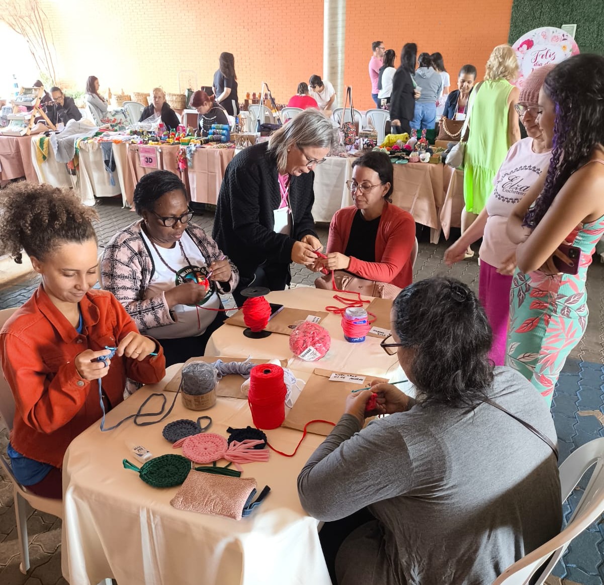 Expo FEMEA reúne artesãs e workshops gratuitos no ParkCity Sumaré em 15 e 16 de agosto