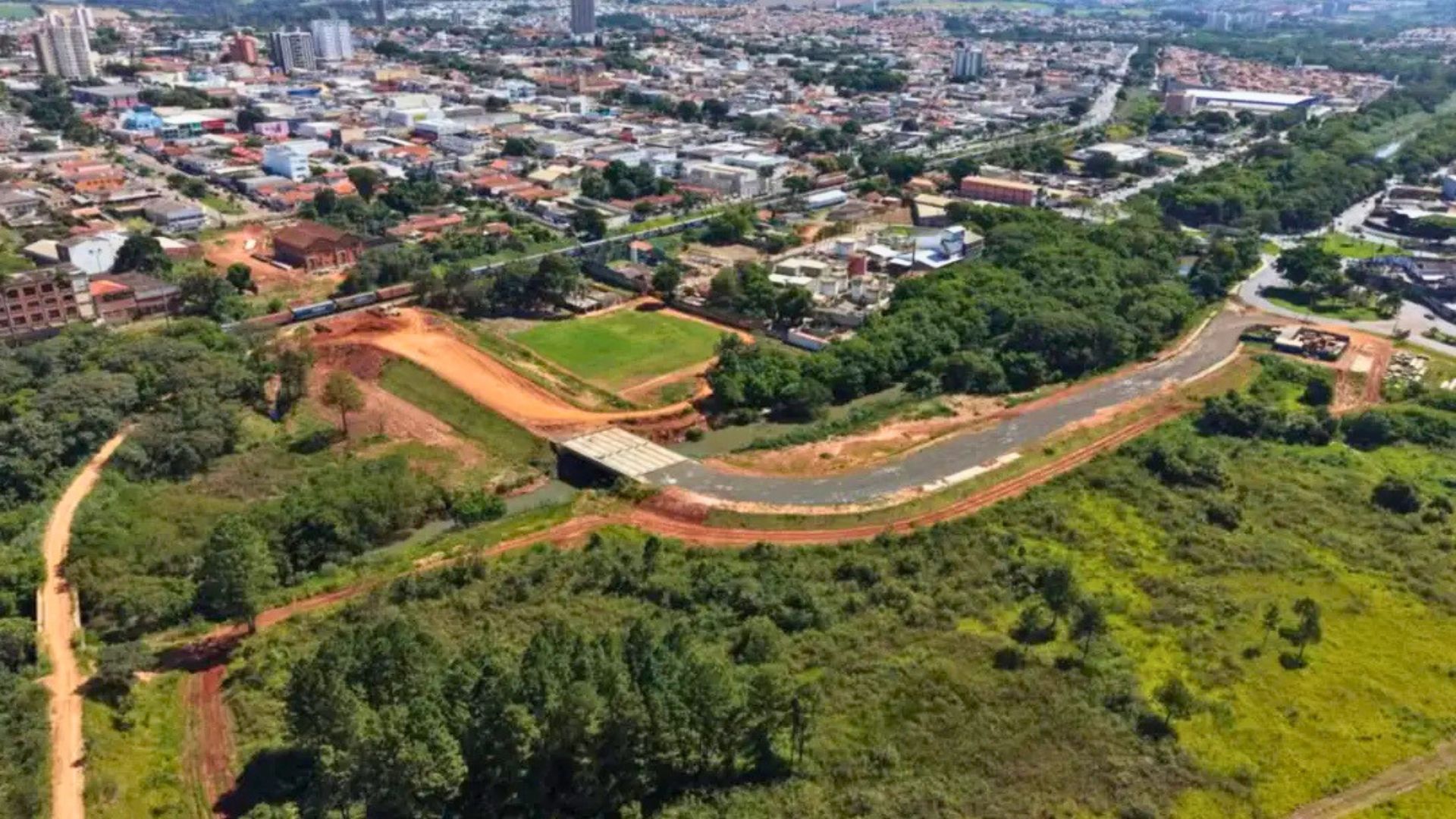 Obras do Viaduto da Mancini, em Sumaré