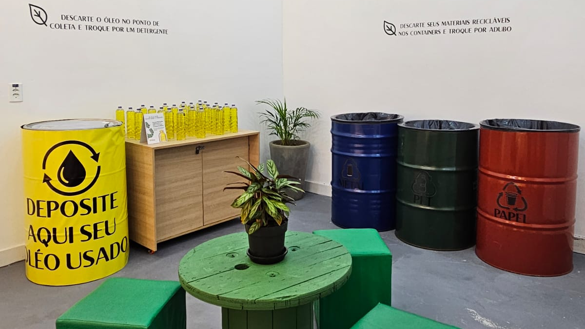 Shopping ParkCity Sumaré instala ponto ecológico com troca de recicláveis por mudas e adubo