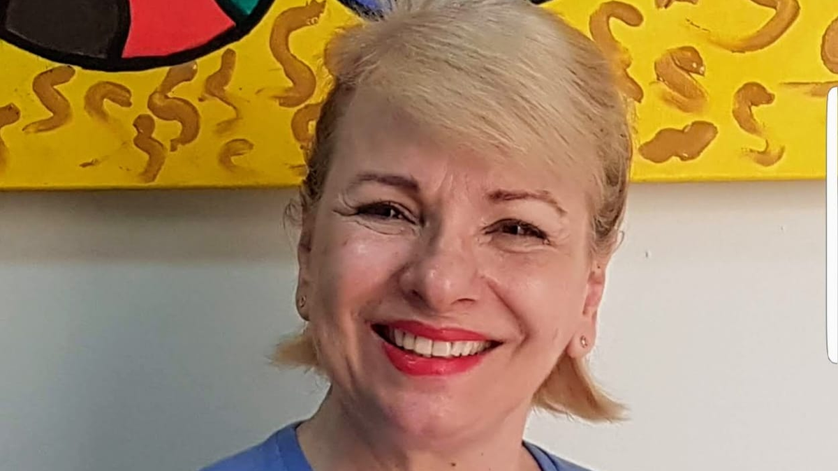 Retrato da neurologista Carla Renata Aparecida Vieira Stella