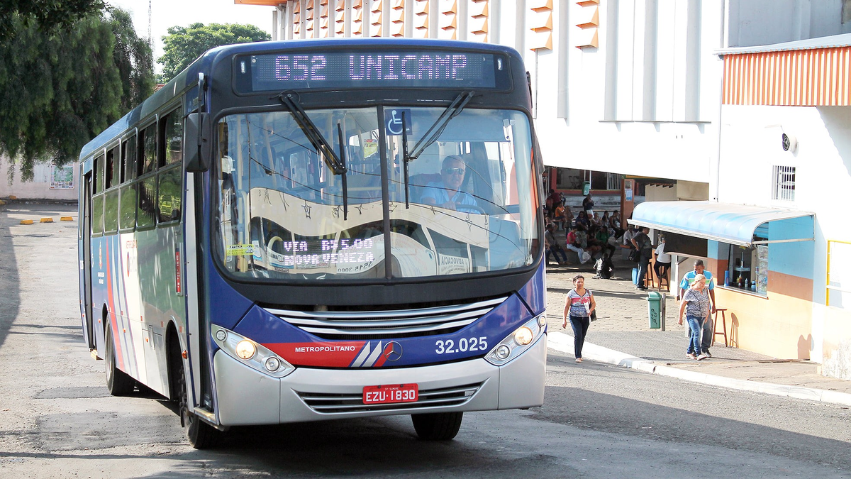 Linha 652 acumula atrasos, superlotação e ônibus quebrado entre Sumaré e Unicamp