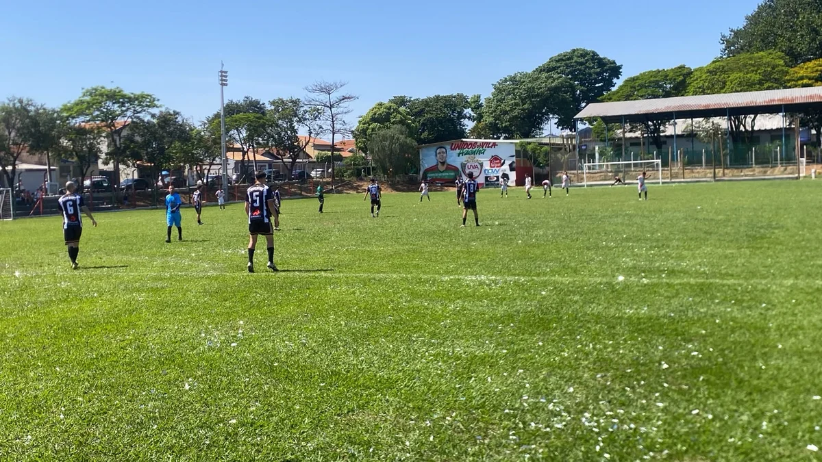 Quatro times garantem vaga na semifinal e sobem de divisão no Amador de Nova Odessa