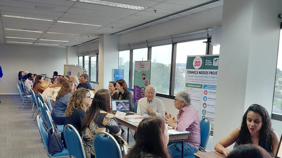 Amcham e Fundação FEAC conectam empresas e terceiro setor para investimentos na RMC