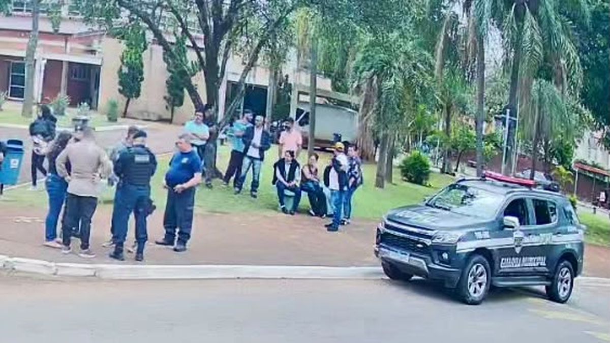 Viaturas da Guarda Municipal de Sumaré em operação de segurança