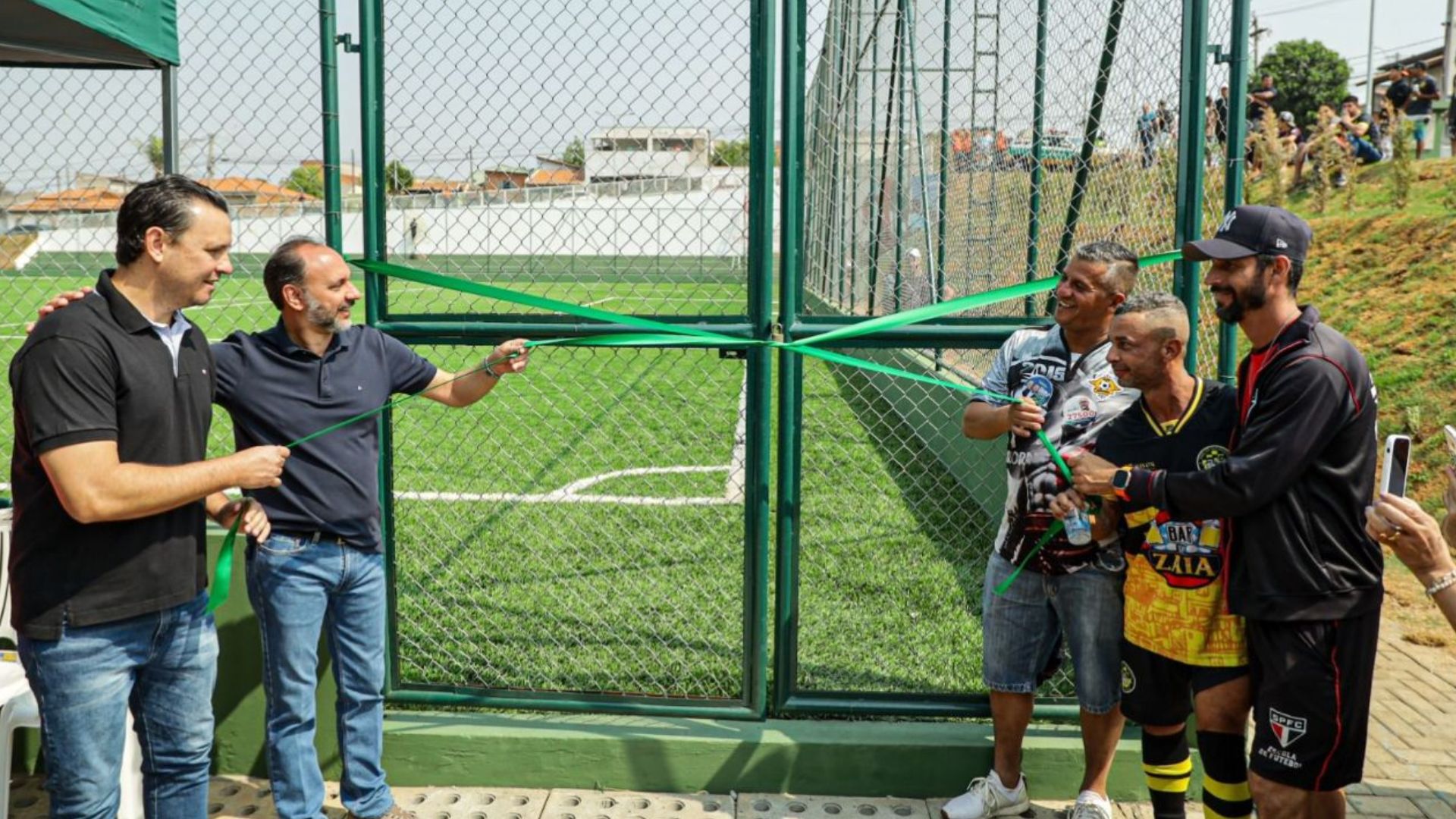 Prefeitura inaugura Complexo Poliesportivo no Bom Retiro