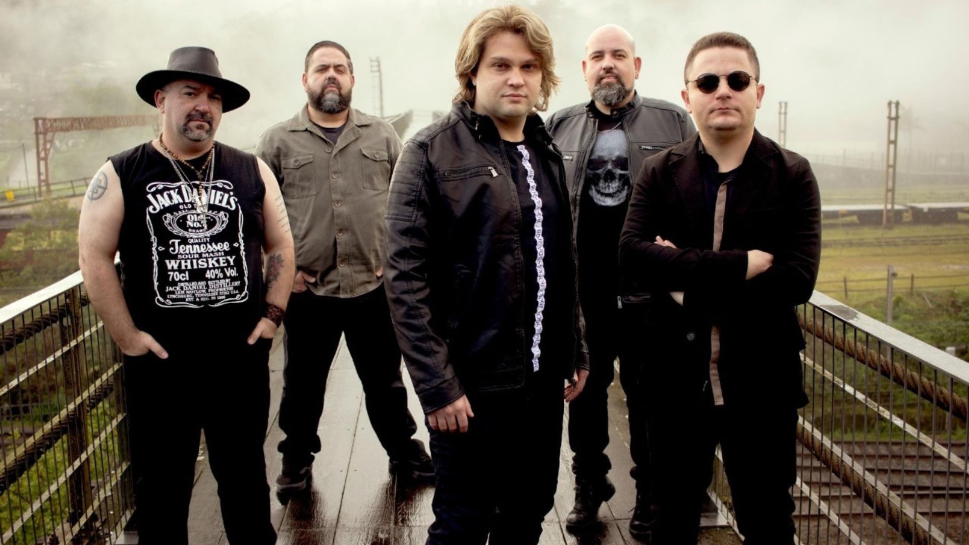 Tivoli Shopping encerra programação do 'Clássicos do Pop Rock' com cover do Bon Jovi