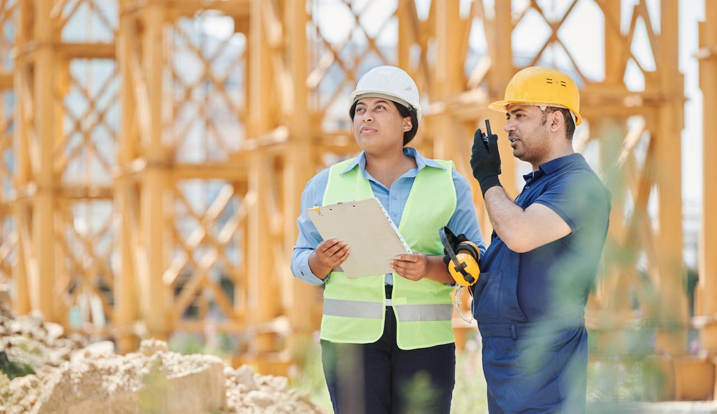 Construção Gera 17 Mil Empregos em Setembro, mas São Paulo Enfrenta Queda