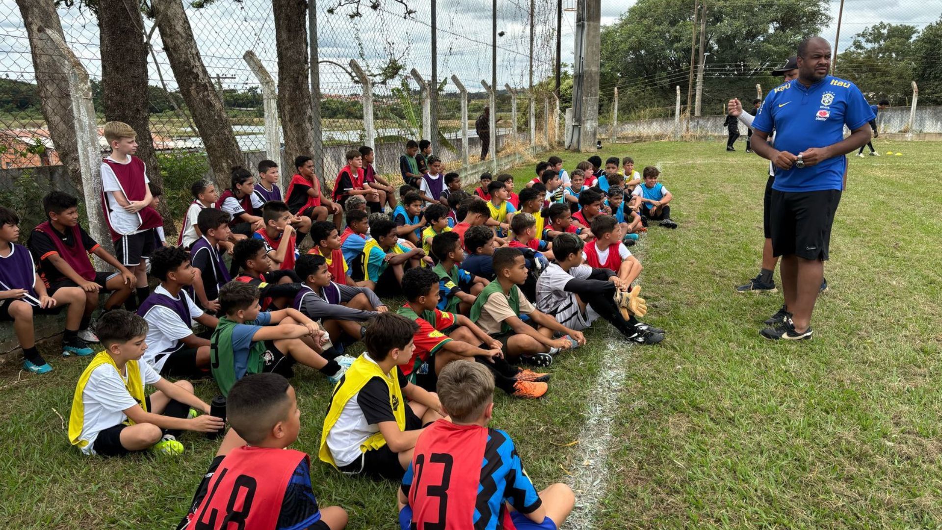 600 Meninos Participam de Peneirão do Clube Rio Branco de Americana