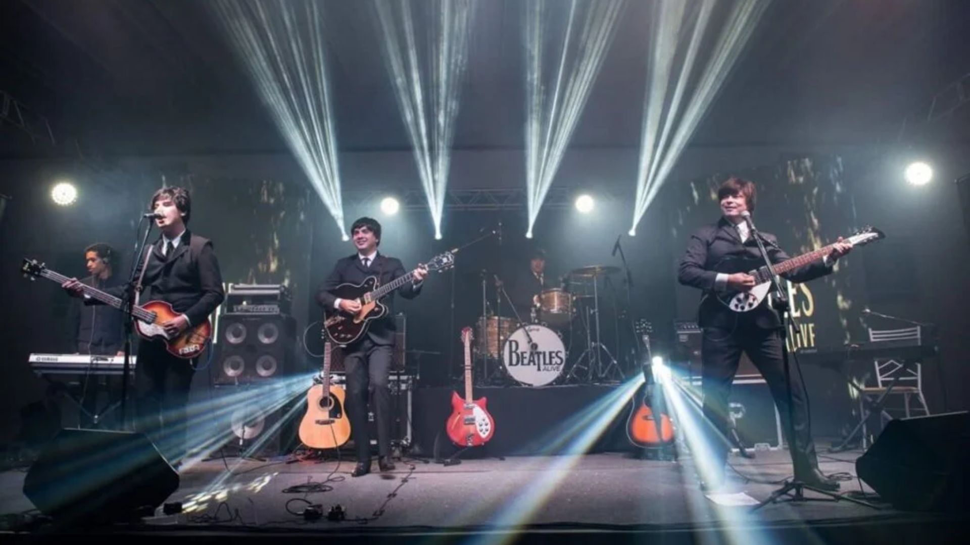 Banda 'Beatles Alive' faz tributo aos Beatles no Tivoli Shopping nesta quinta-feira