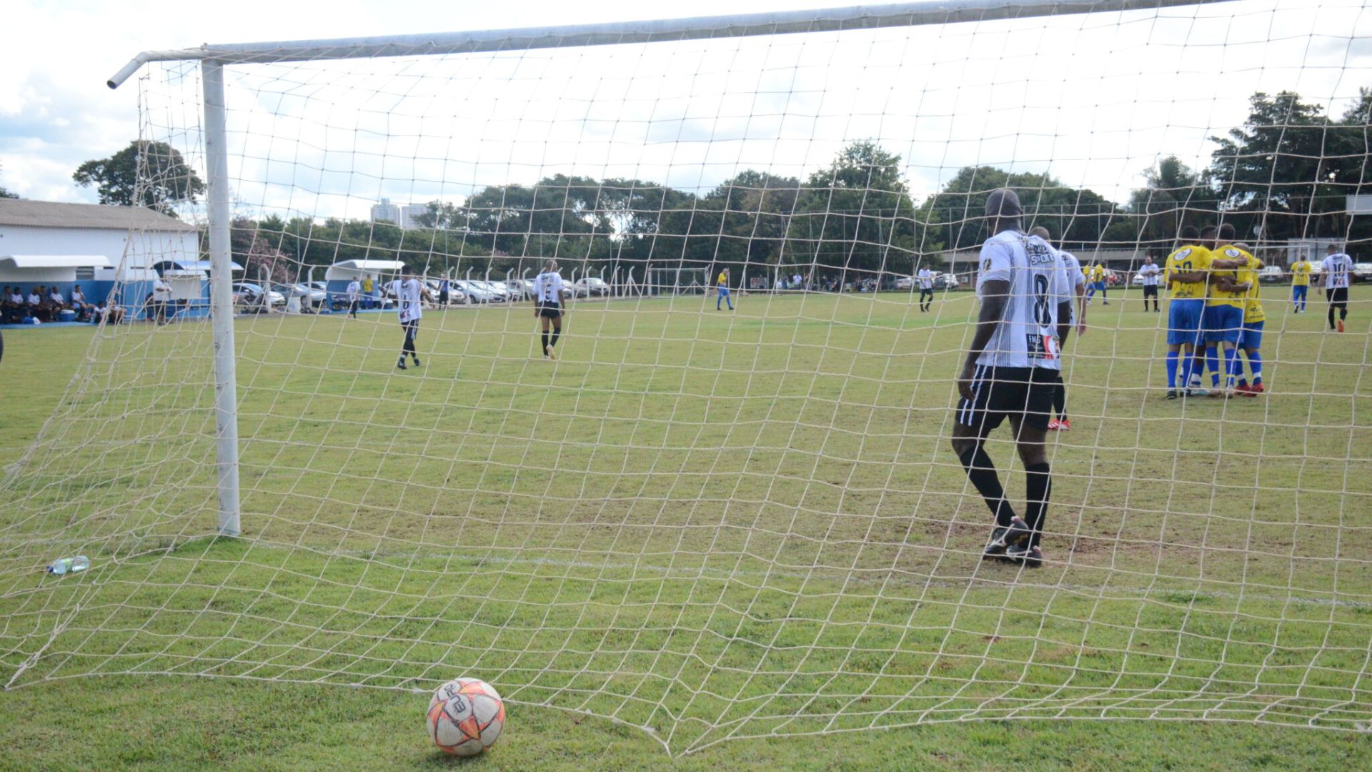 Novo Ângulo, Real Família e Geração 2000 se destacam no futebol amador de Hortolândia