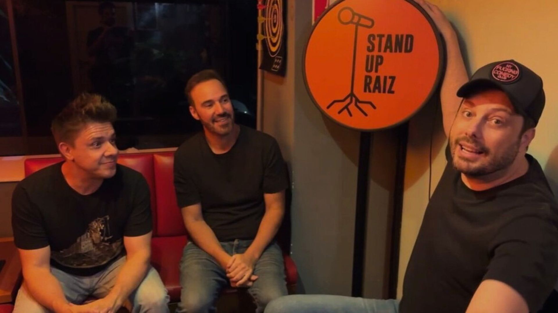 Danilo Gentili, Diogo Portugal e Oscar Filho se apresentam em Campinas com "Stand-up Raiz" em abril