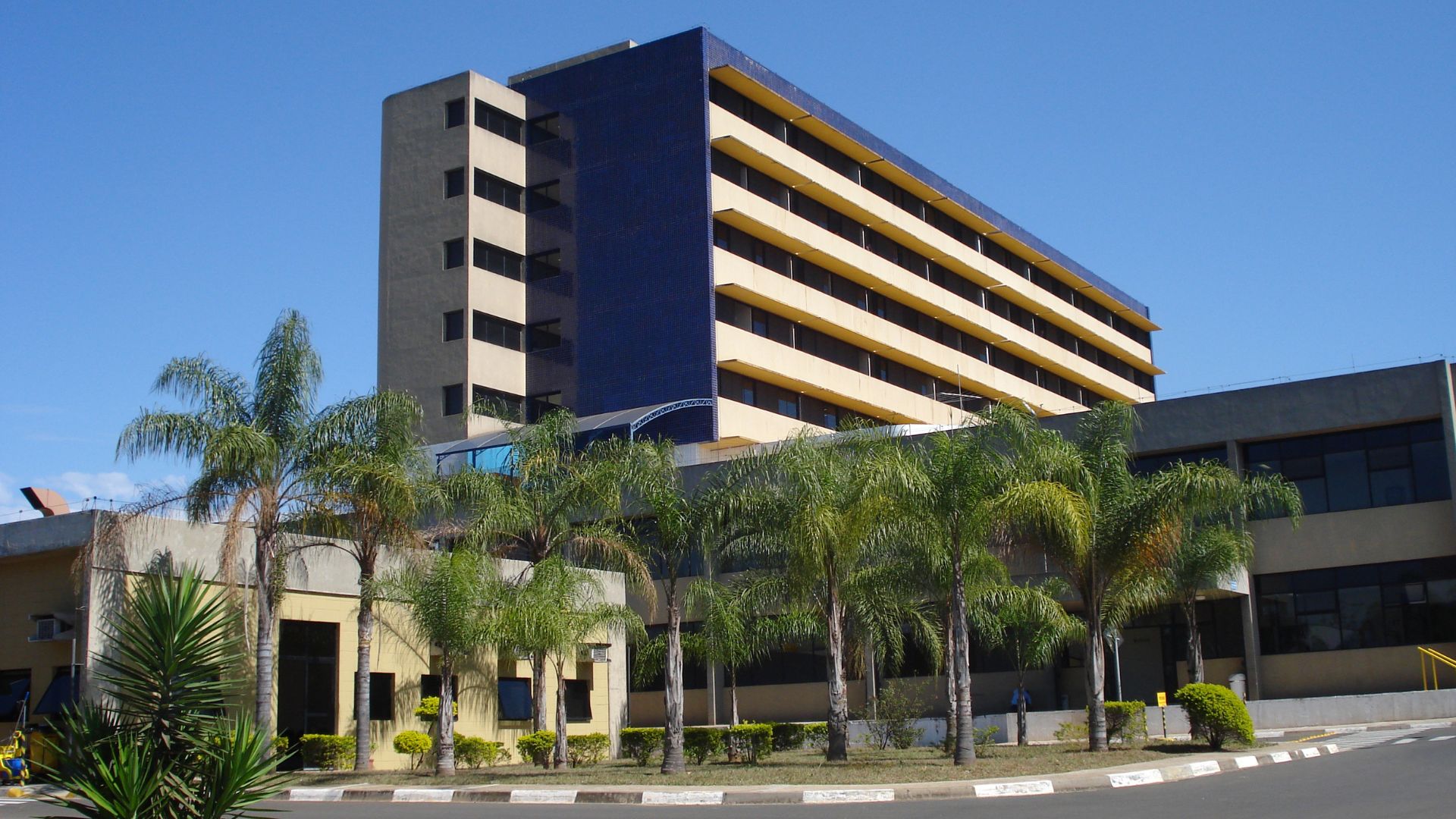 Governador Tarcísio confirma Unicamp na gestão do Hospital Estadual de Sumaré após mobilização