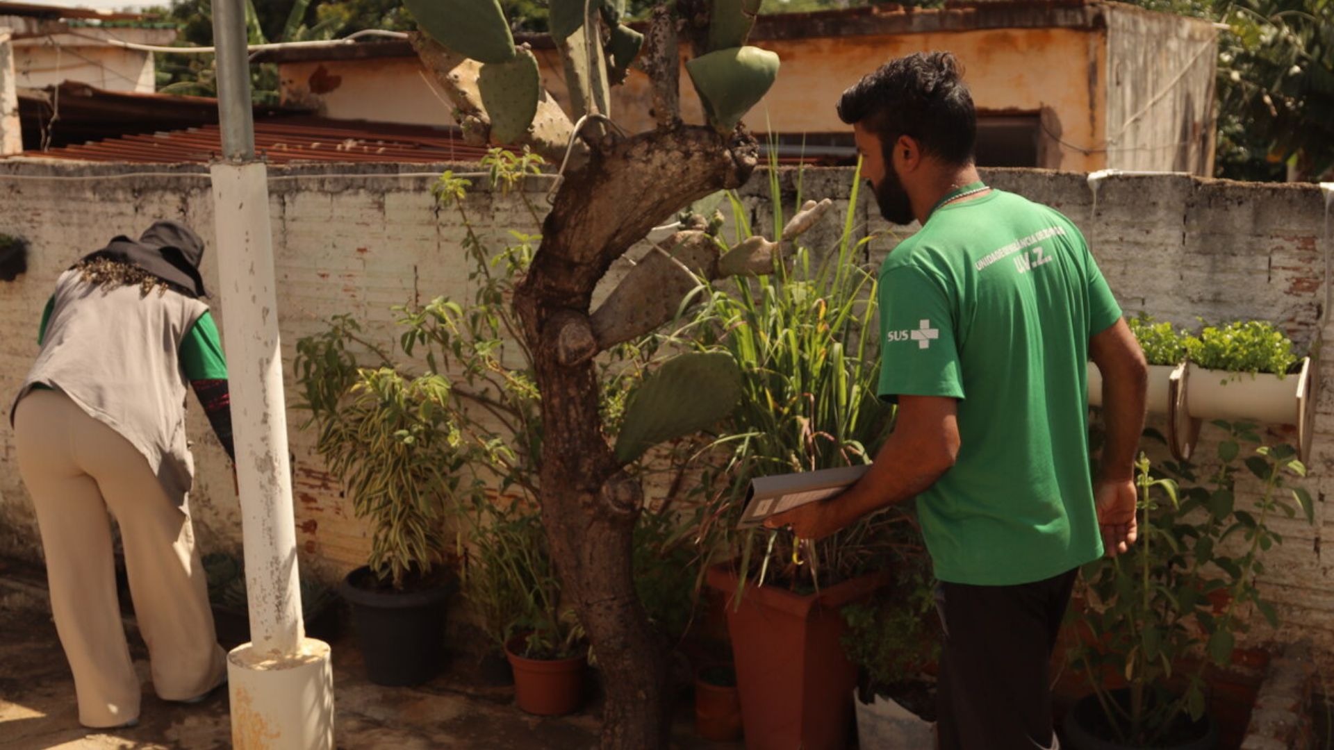 Prefeitura de Hortolândia reforça busca ativa contra Aedes aegypti nas residências