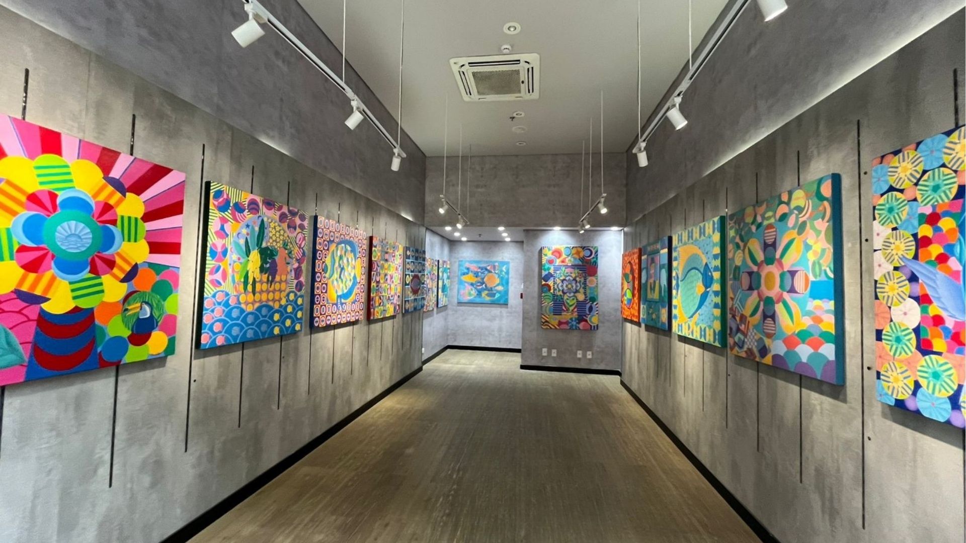 Tivoli Shopping recebe exposição 'Fauna Brasileira' com 17 obras inéditas de Manoel Bispo