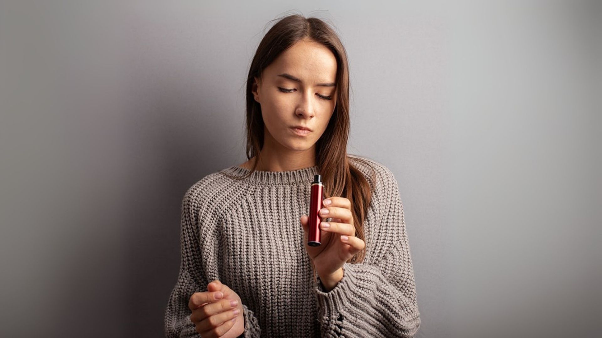 OMS e estudo da USP apontam riscos do cigarro eletrônico para usuários e expostos