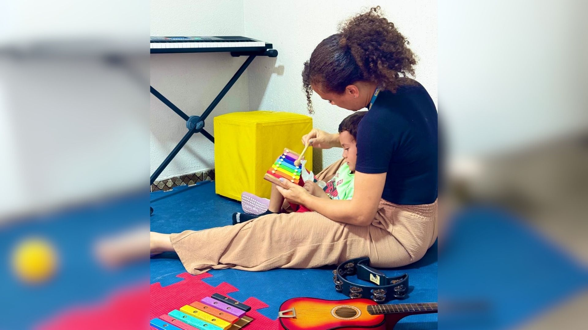 Instituto Unicamente aplica musicoterapia na RMC