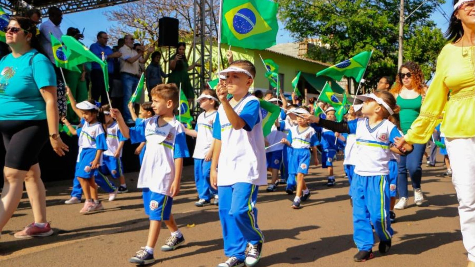 Nova Odessa realizará desfile cívico na Avenida Brasil