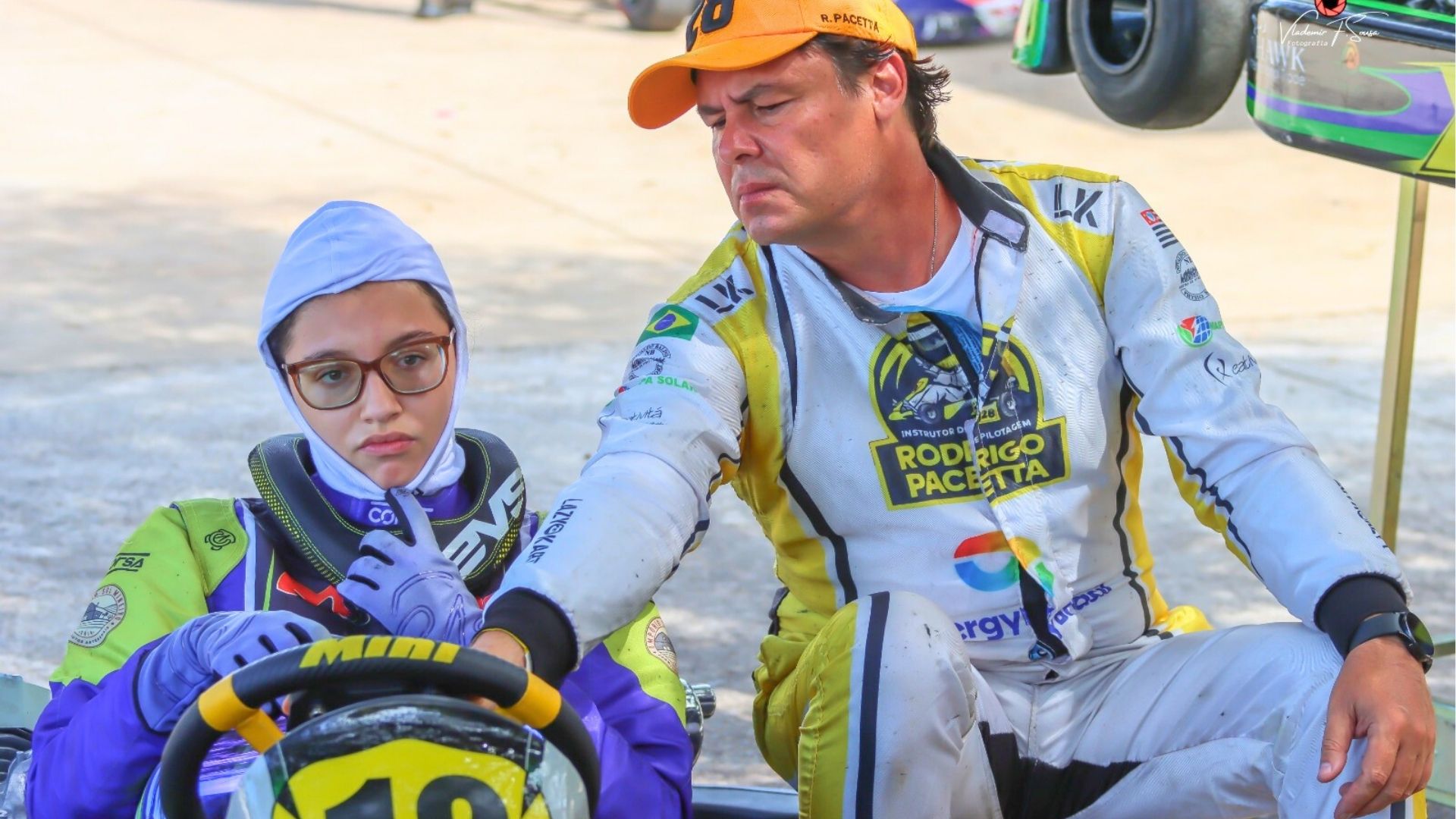 Rodrigo Pacetta ensina kart em Paulínia