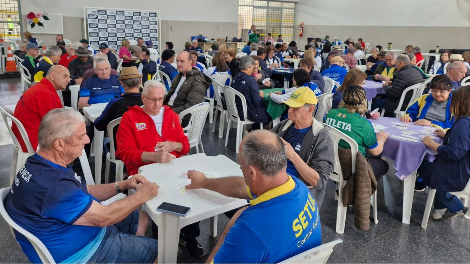 Fundo Social de Nova Odessa reúne cerca de 120 atletas da Melhor Idade