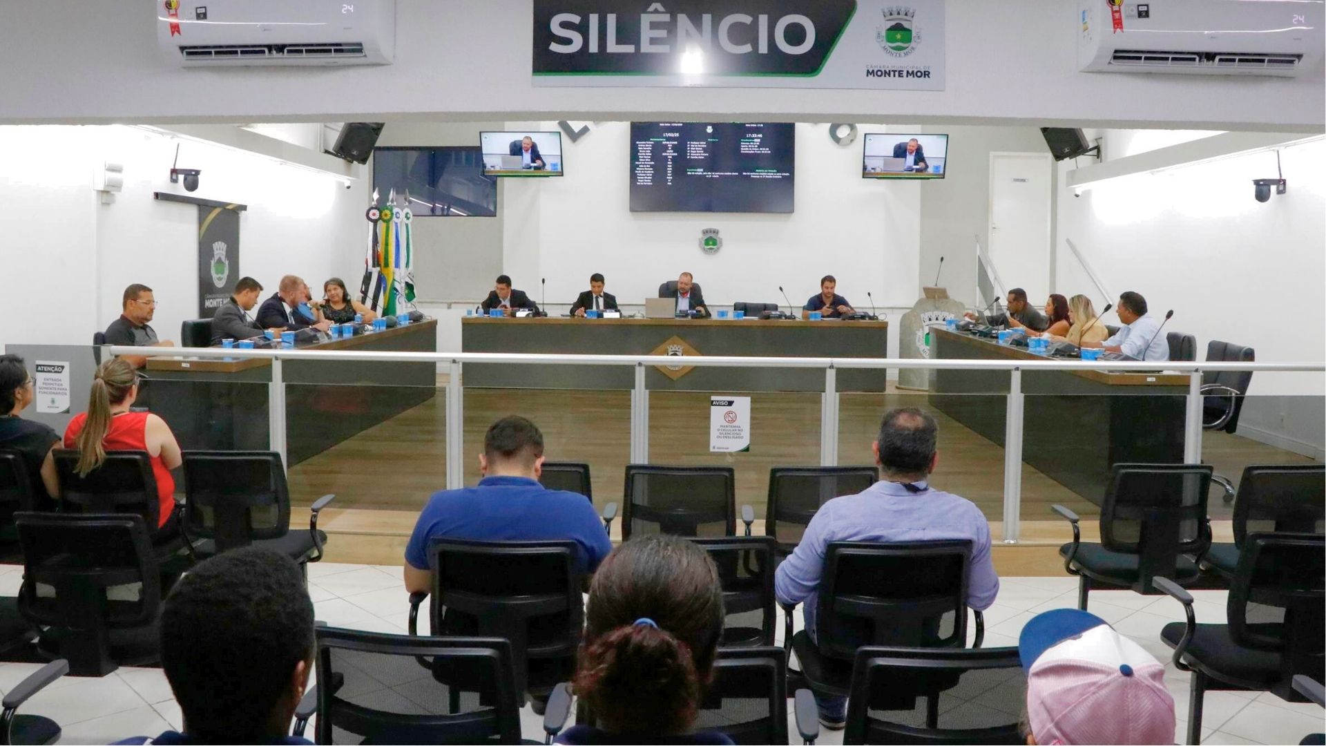 Câmara de Monte Mor rejeita cassação de vereador por furto do Castramóvel