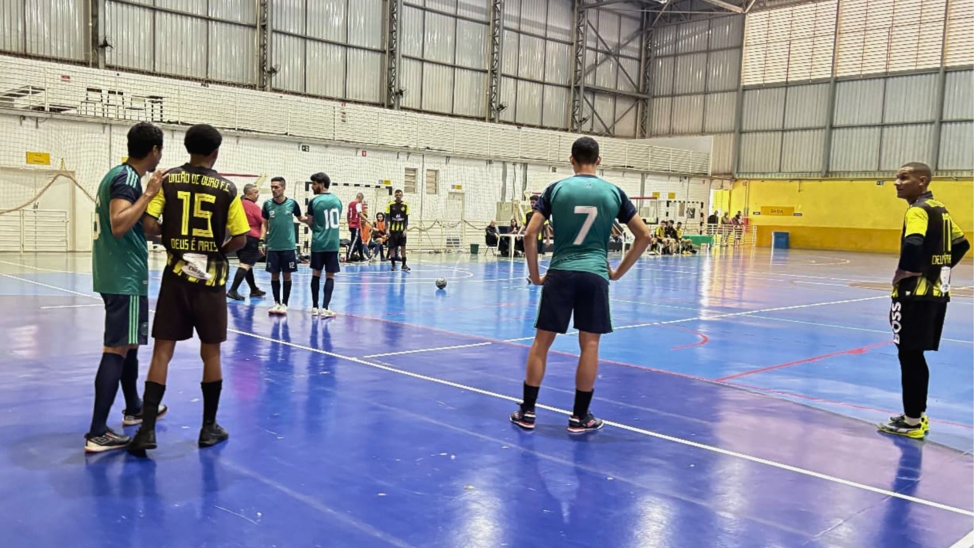 Hortolândia: futsal, Supermaster e semifinais da Terceira Divisão