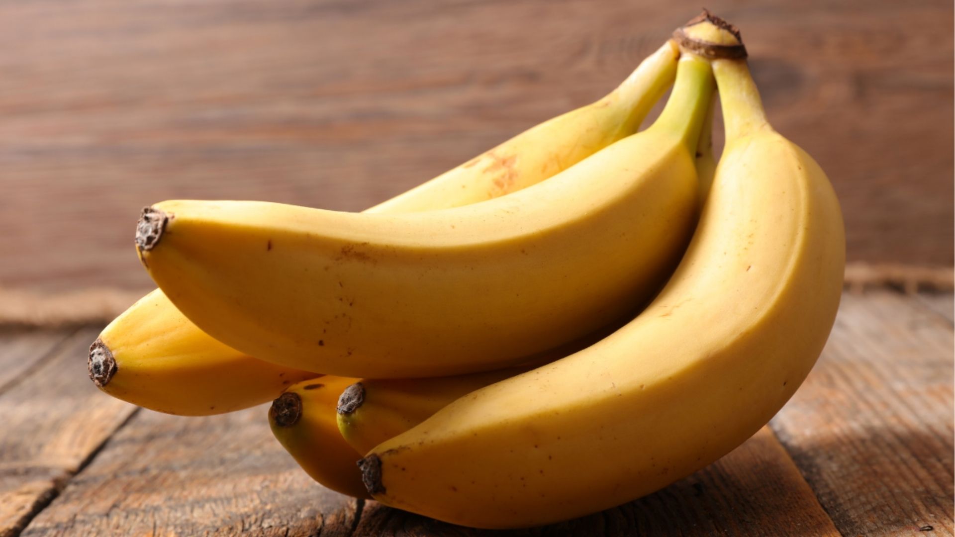 Bananas: como conservar por mais tempo e evitar que escureçam