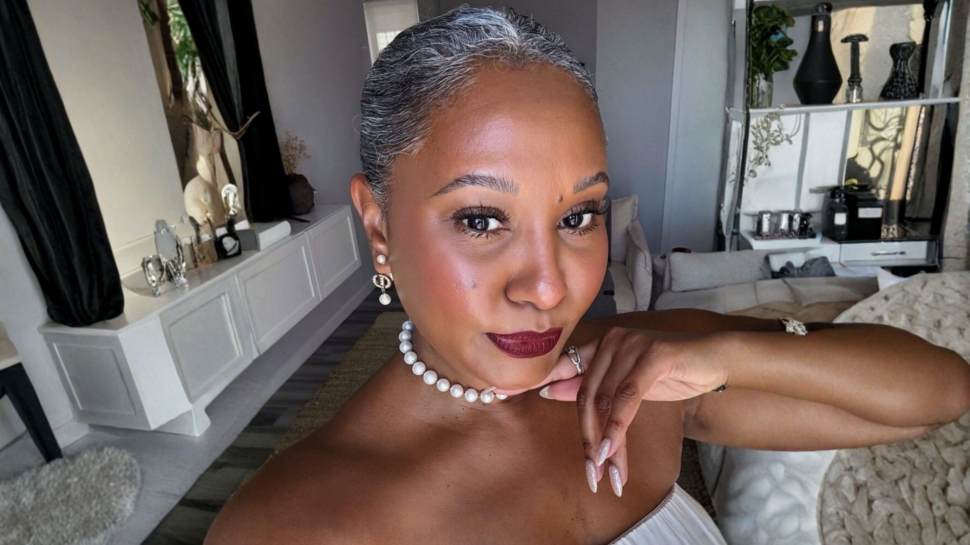 Pele madura: 3 passos de maquiagem em menos de 5 minutos