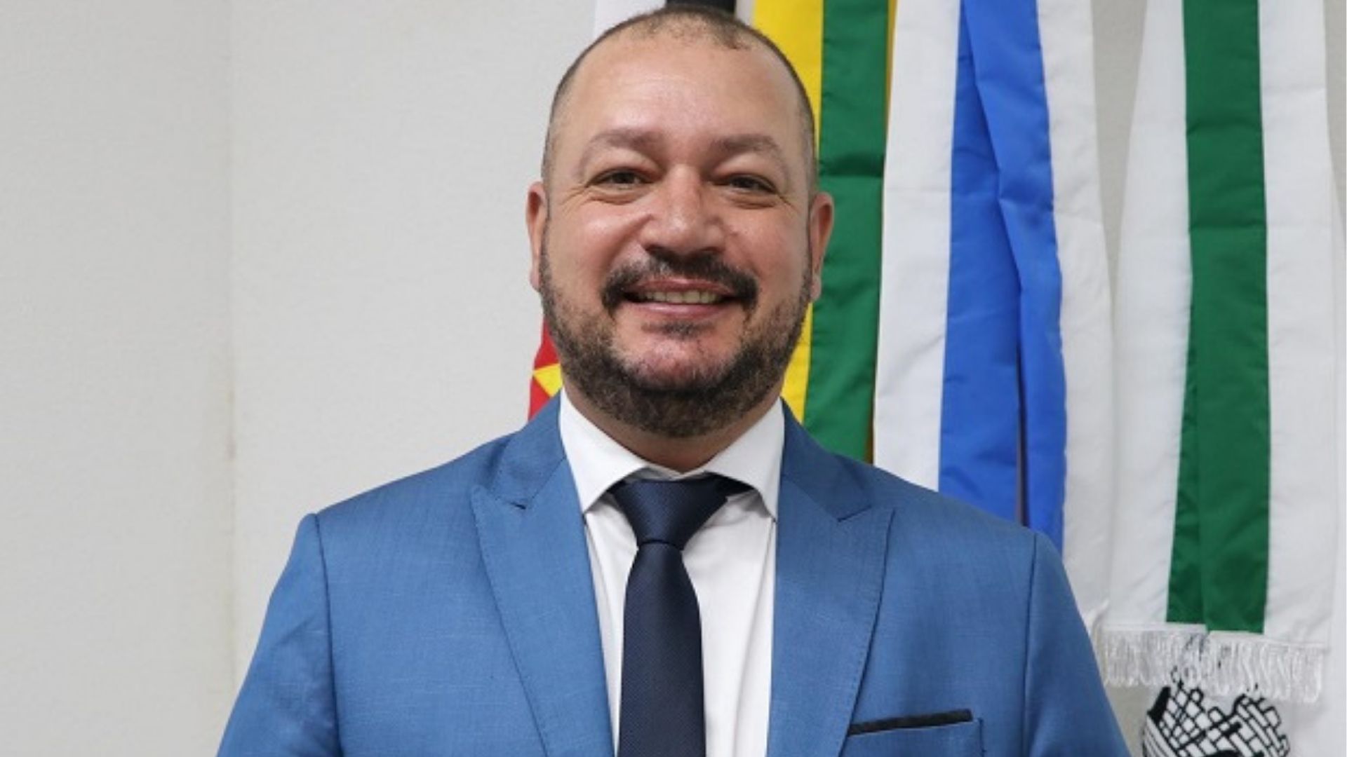 Câmara de Monte Mor arquiva denúncias em série contra presidente da Casa