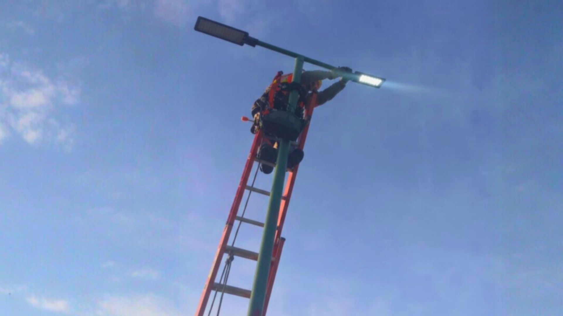 Paulínia amplia Ilumina Fácil com formulário no site