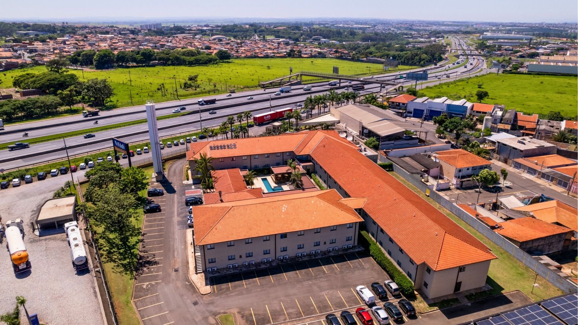 Hotel de Sumaré lança promoção para hóspedes da Festa do Peão de Americana